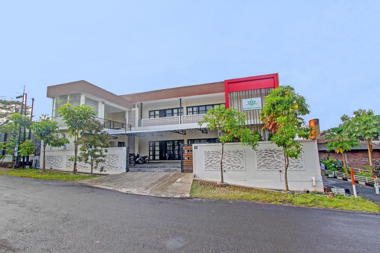 Capital O 91377 Mk Prime Syariah Hotel Semarang Exterior foto