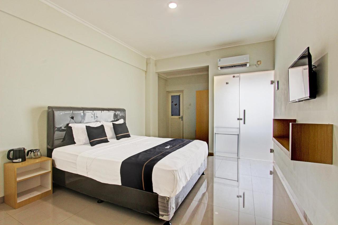 Capital O 91377 Mk Prime Syariah Hotel Semarang Exterior foto